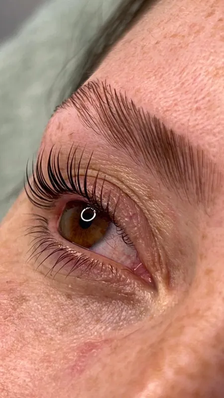 Trabajo real de KikiBrows